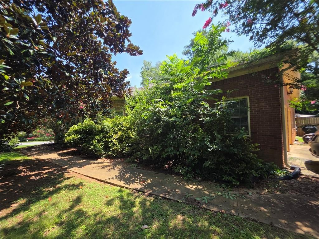 3421 Rainbow Drive