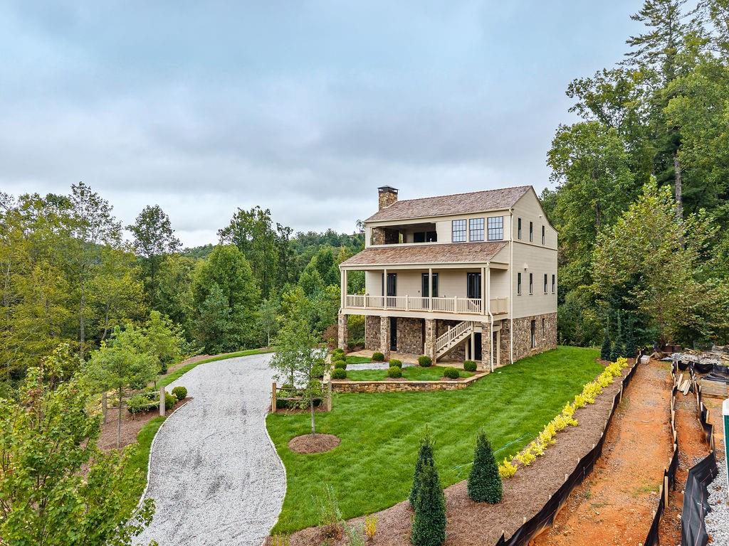 130 Cove View Lane
