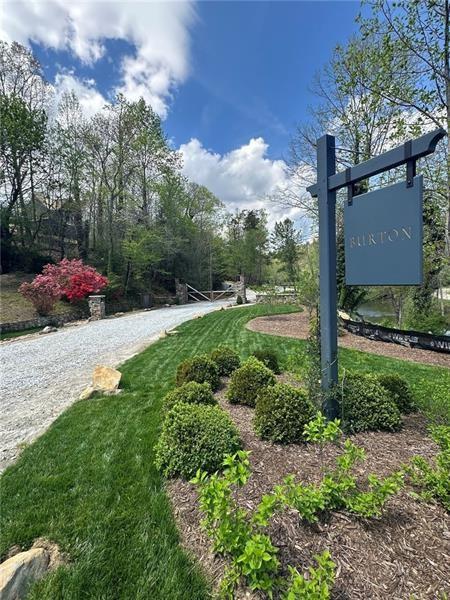 130 Cove View Lane