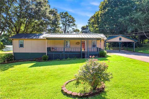 Homes For Sale - 152 Hunters Lane<br/> Powder Springs, GA 30127