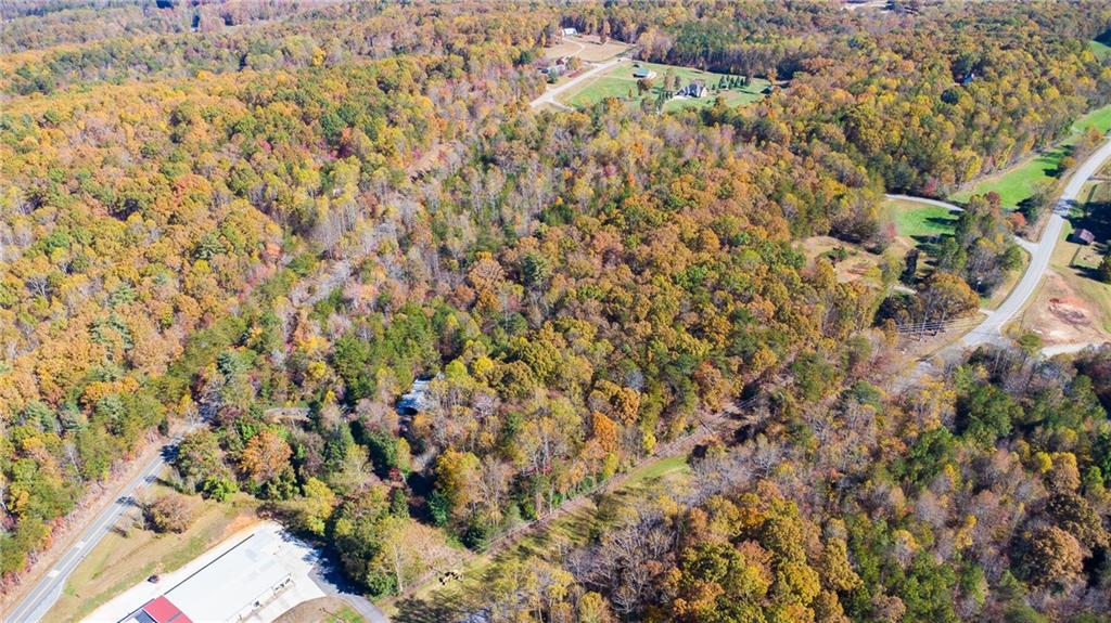 00 Elliott Family Parkway