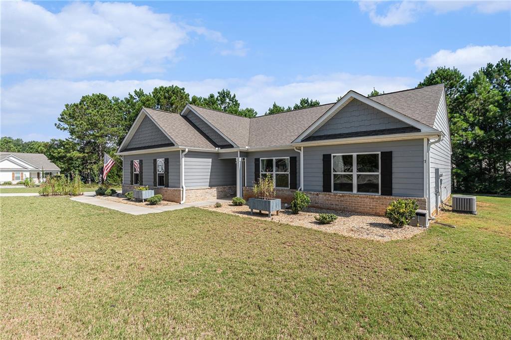 143 Meadowbrooke Drive