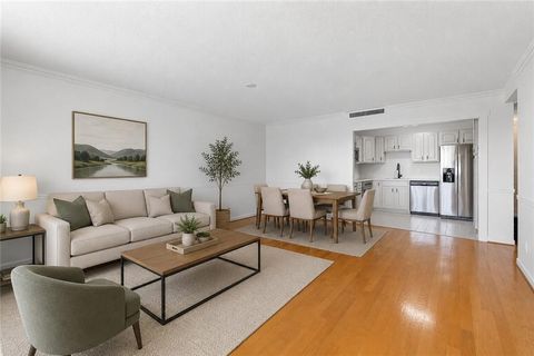 Condo For Rent - 2965 Pharr Court South #817<br/> Atlanta, GA 30305
