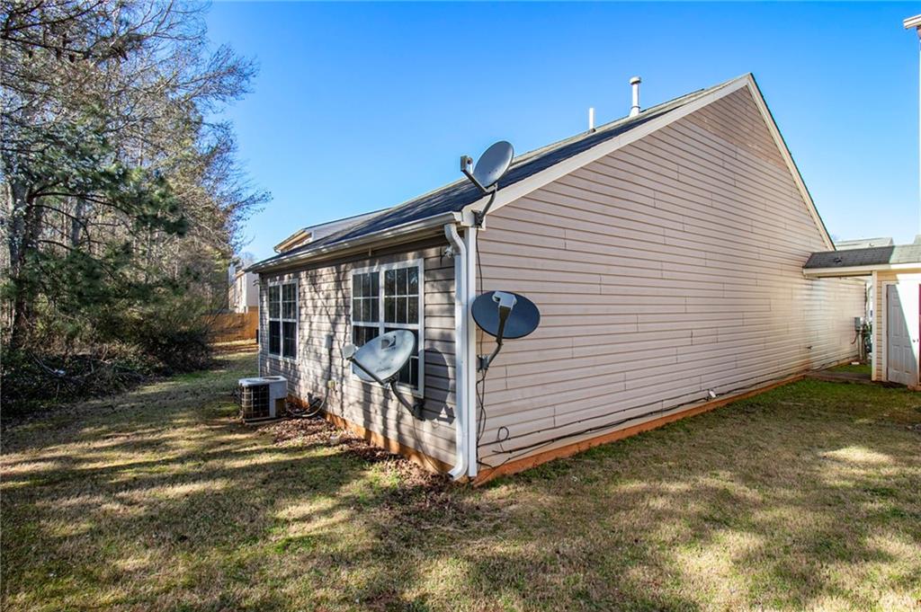 1025 Lakeside Circle Cir, Covington, Georgia image 17