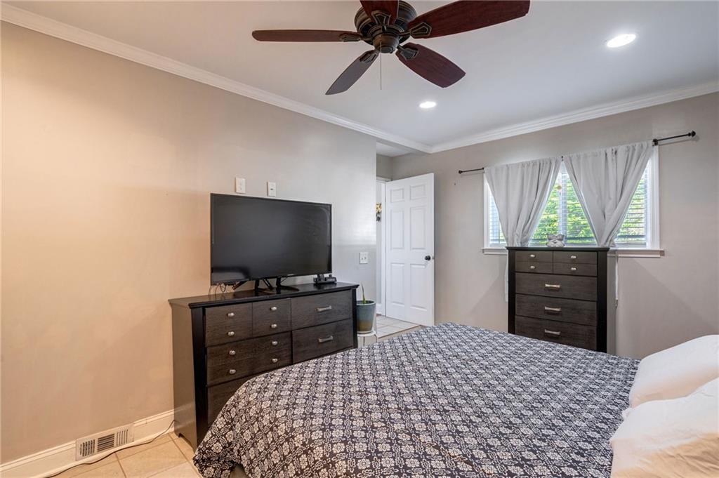 3092 Biggern Avenue SE