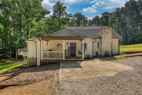 Apartment For Sale - 222 W River Bend Drive<br/> Putnam County, Eatonton, GA 31024