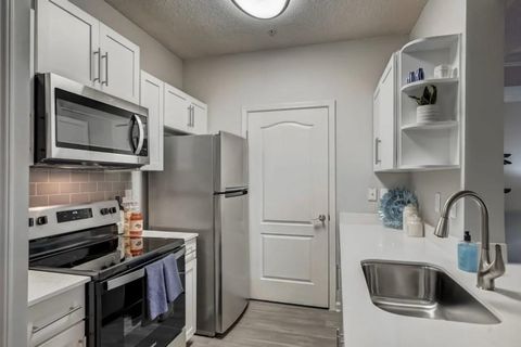 Apartment For Rent - 2900 Pharr Court #2209<br/> Atlanta, GA 30305