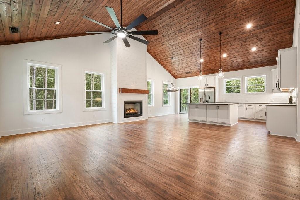 60 Dovetail Lane