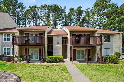 Condo For Sale - 3575 Oakvale Road #907<br/> Decatur, GA 30034