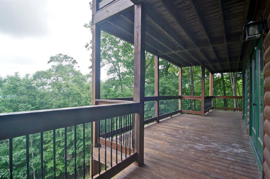 Enchanted Lookout - Residential