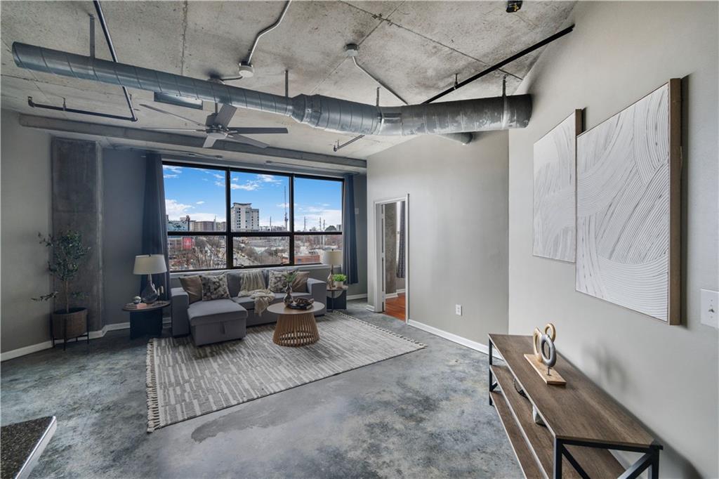 115 W Peachtree Place NW 405