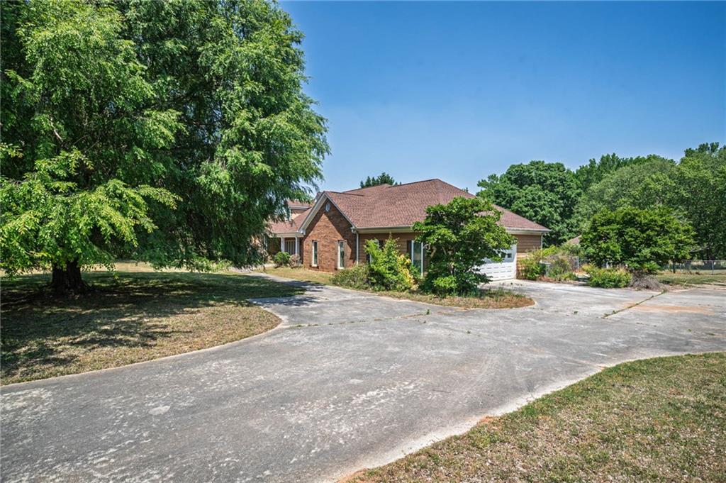 1520 Old Monroe Madison Highway