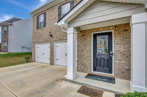 A home in South Fulton