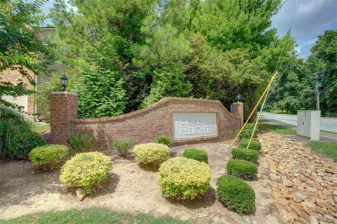 A home in South Fulton