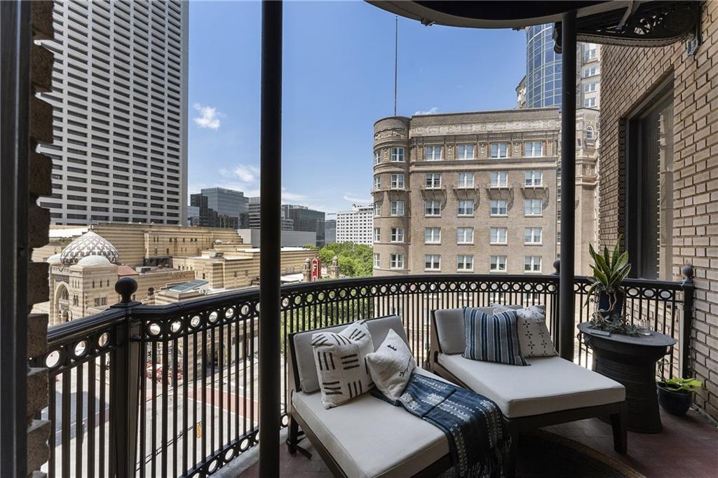 75 Ponce De Leon Avenue 701