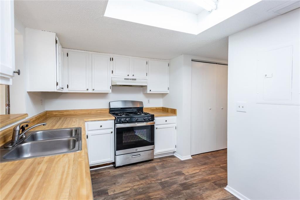 46 Little Silver Court