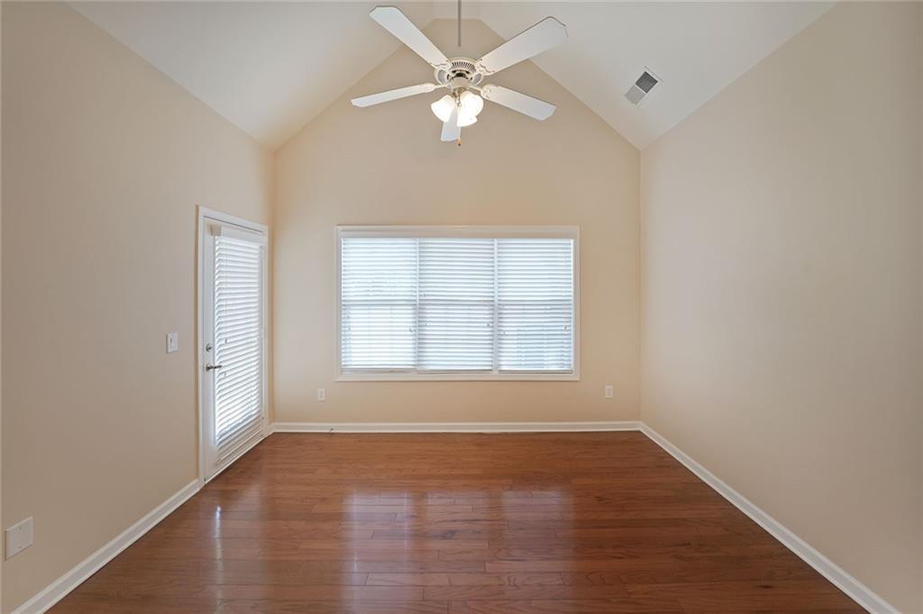 223 Glens Loop, Woodstock, Georgia image 12