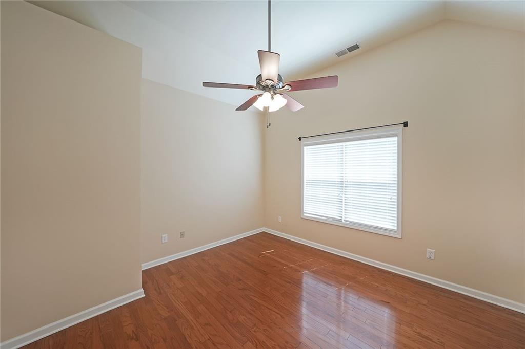 223 Glens Loop, Woodstock, Georgia image 13