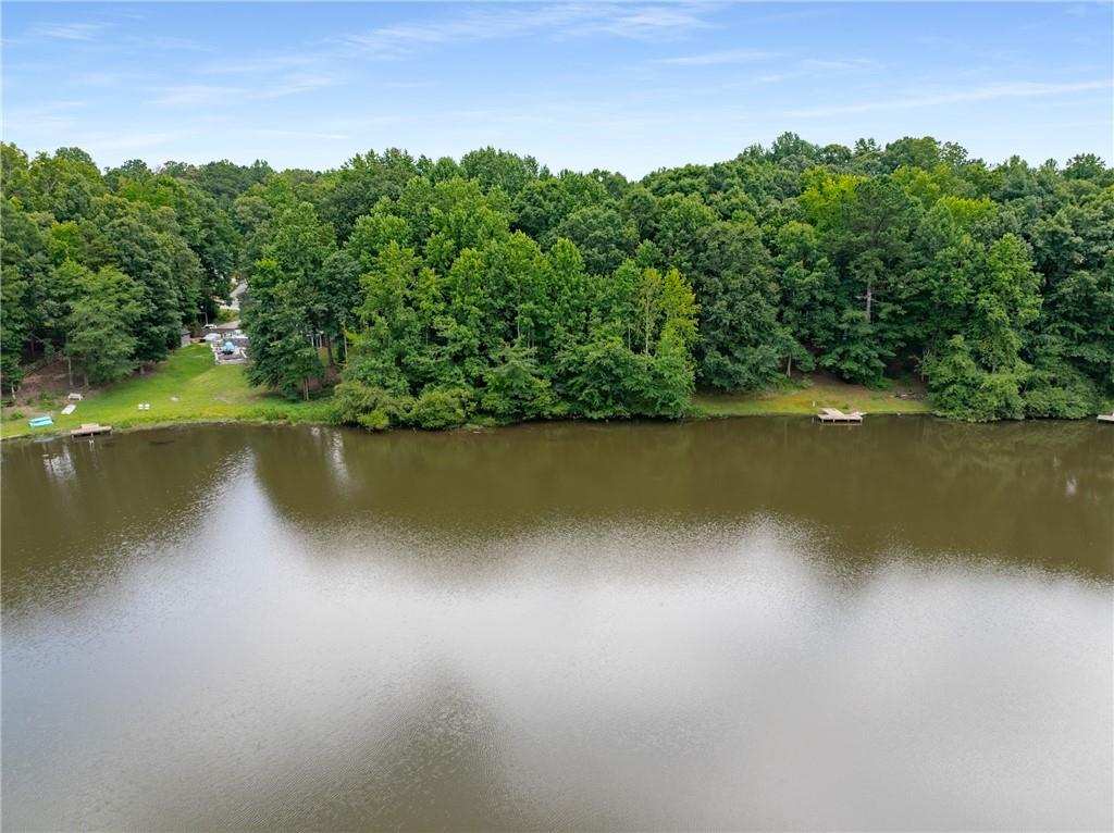 511 Lakeside Drive