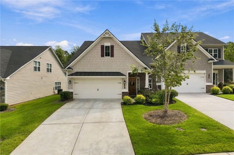Townhouse For Sale - 4581 Grenadine Circle<br/> Acworth, GA 30101
