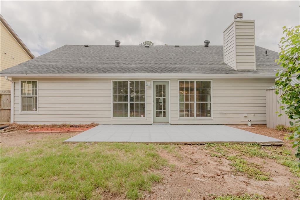 4565 English Oaks Lane, Lilburn, Georgia image 41