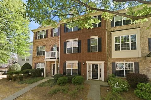 Townhouse For Sale - 630 Pecan Knoll Drive #13<br/> Marietta, GA 30008