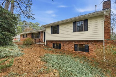 Photo of 1362 Faraday Place, Decatur, GA 30033 (MLS # 7718334)