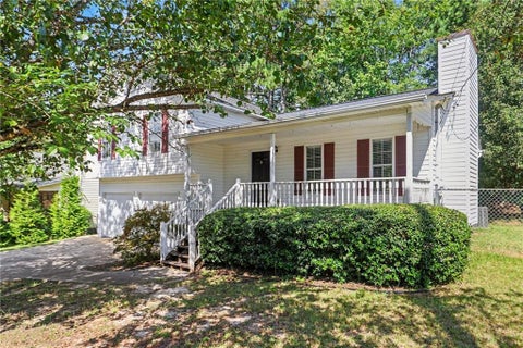 Homes For Sale - 303 Ivy Terrace Drive<br/> Paulding County, Dallas, GA 30157