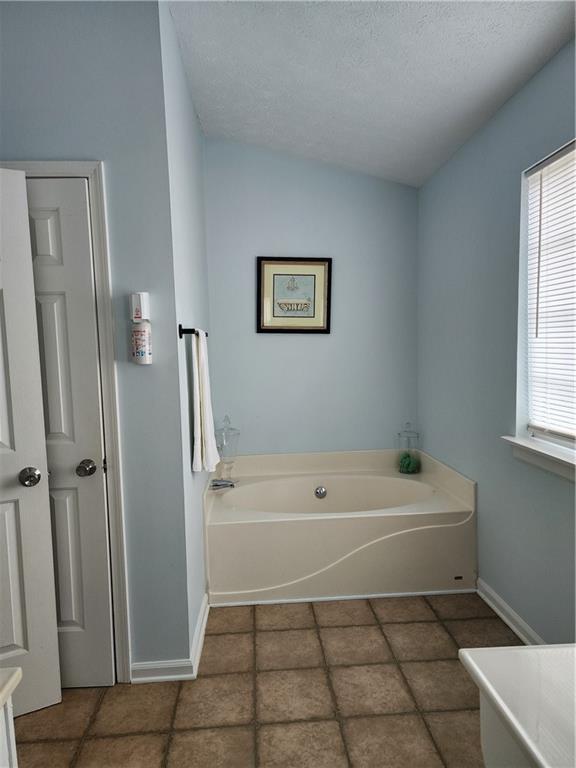 2320 Glynmoore Drive, Lawrenceville, Georgia image 31