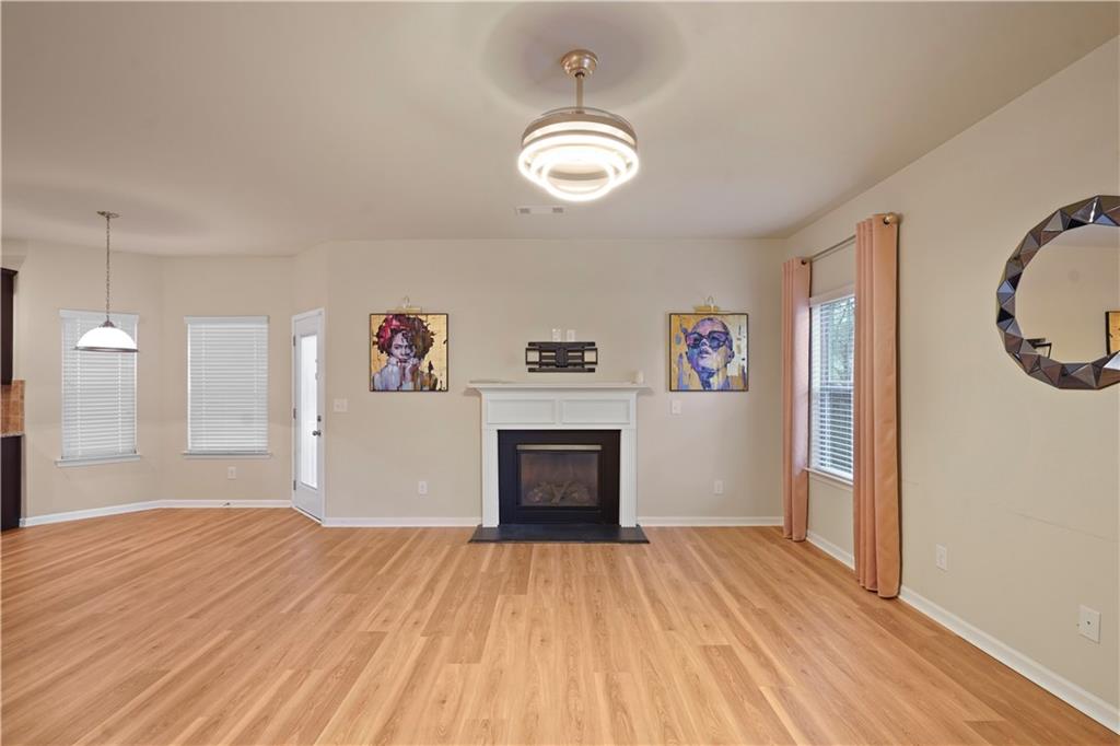 4437 Cavitt Mill Court