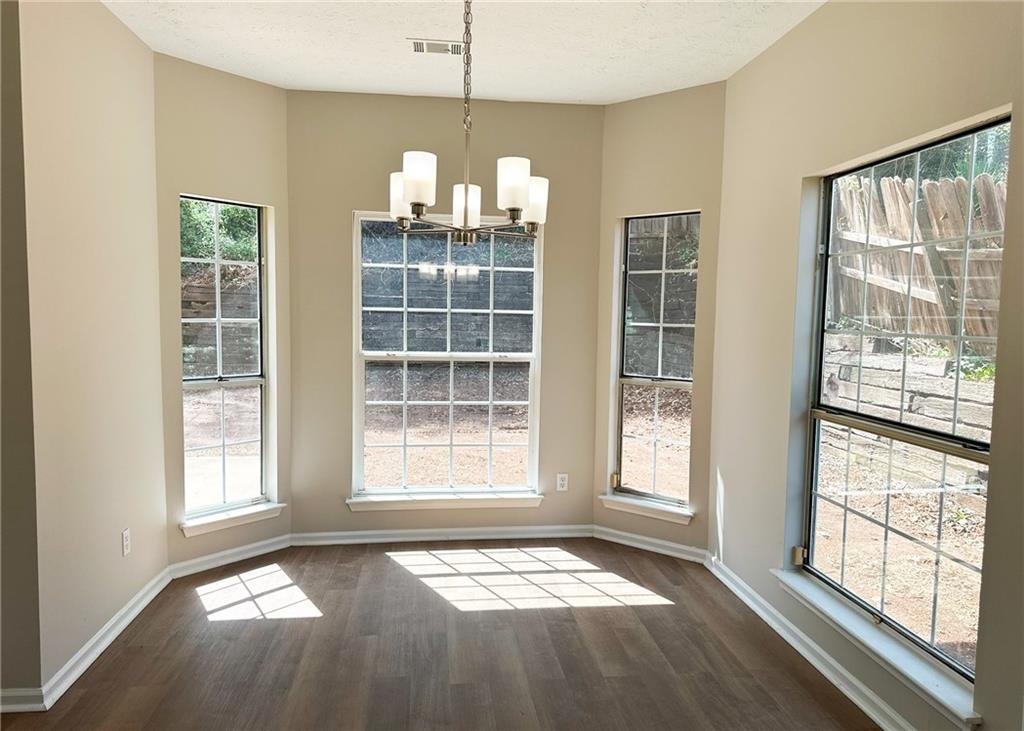 2910 Treehouse Lane, Lawrenceville, Georgia image 4