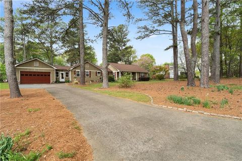 Homes For Sale - 140 Plymouth Drive<br/> Bartow County, Cartersville, GA 30120