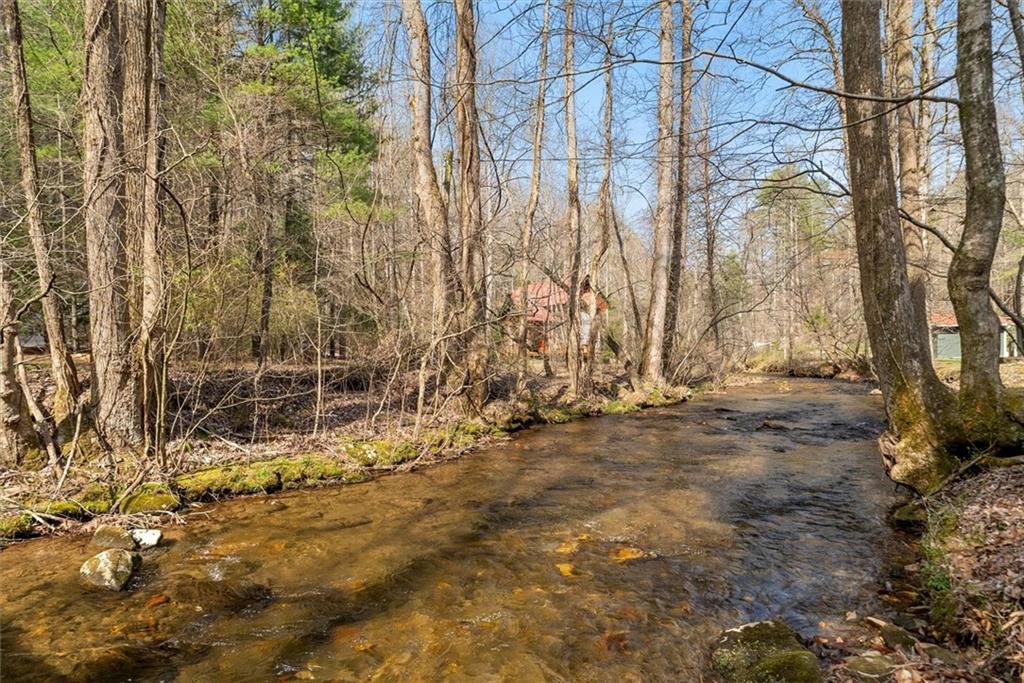 881 Fox Mountain Road