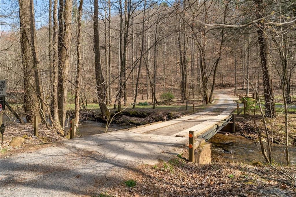 881 Fox Mountain Road