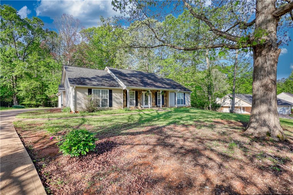 260 Eastwood Forest Frst, Covington, Georgia image 1