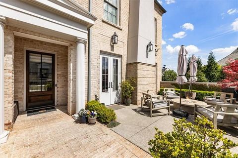 Photo of 128 Grand Crescent, Alpharetta, GA 30009 (MLS # 7743319)