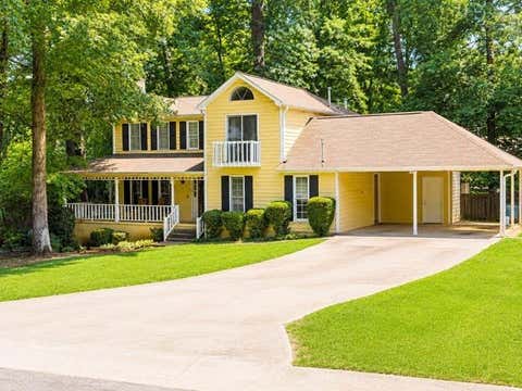 Homes For Sale - 392 Princeton Way<br/> Lawrenceville, GA 30044