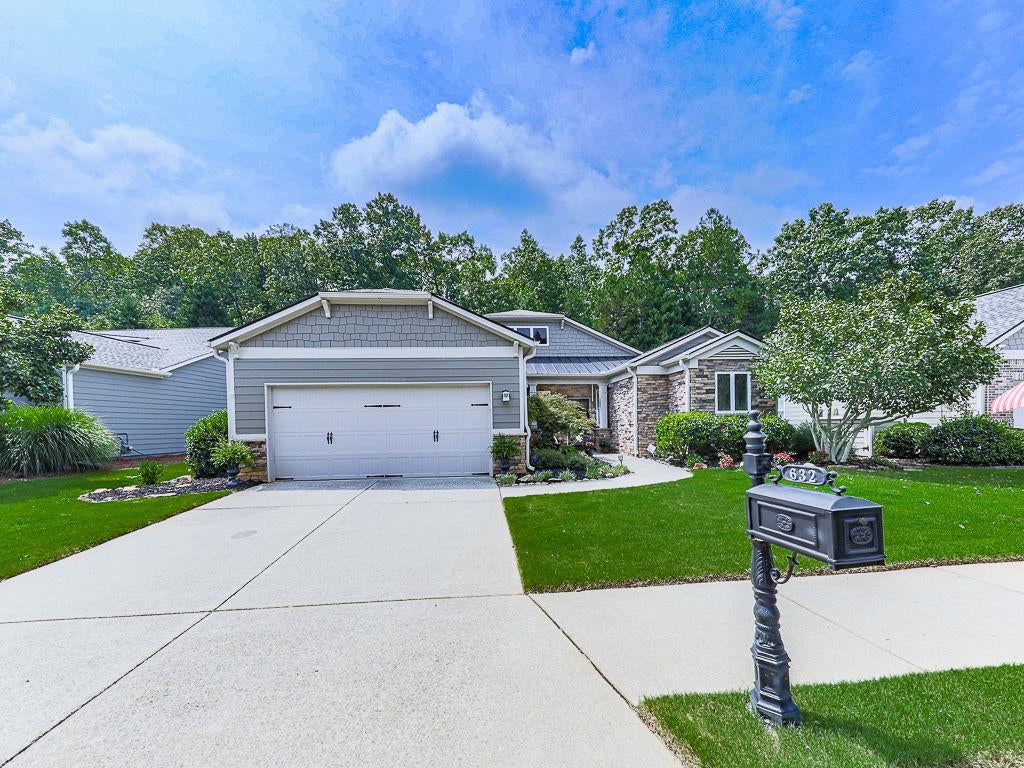 632 Laurel Crossing