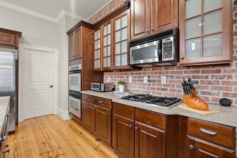 5512 Glenridge Drive #E, Sandy Springs, Georgia image 18