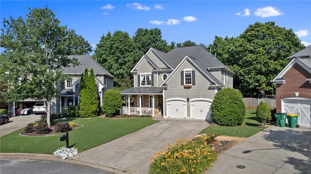 220 Brookeivey Lane