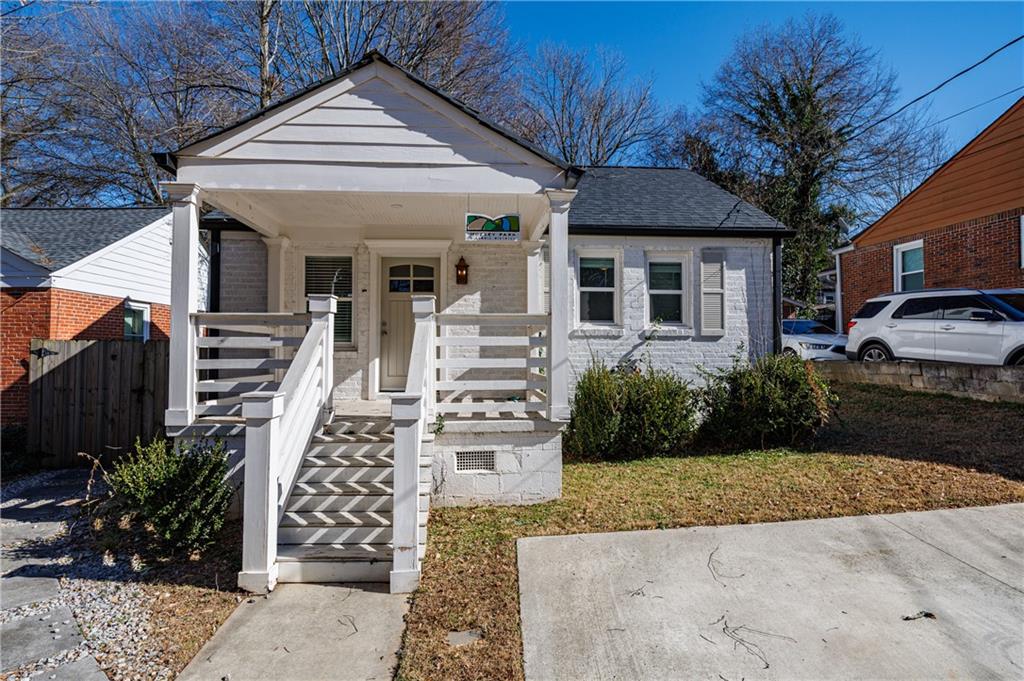 130 Burbank Drive SW