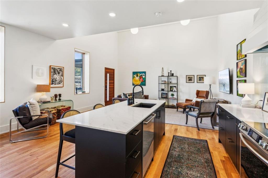 955 SE Wylie Street SE Unit 4