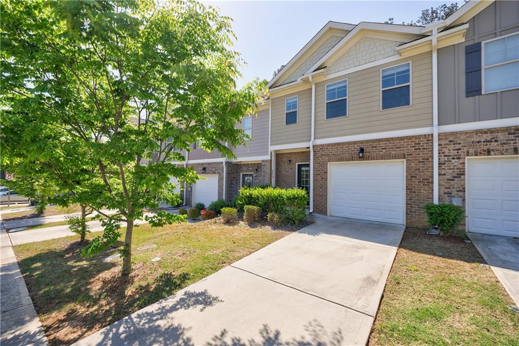 8475 Douglass Trail, Jonesboro, Georgia image 2