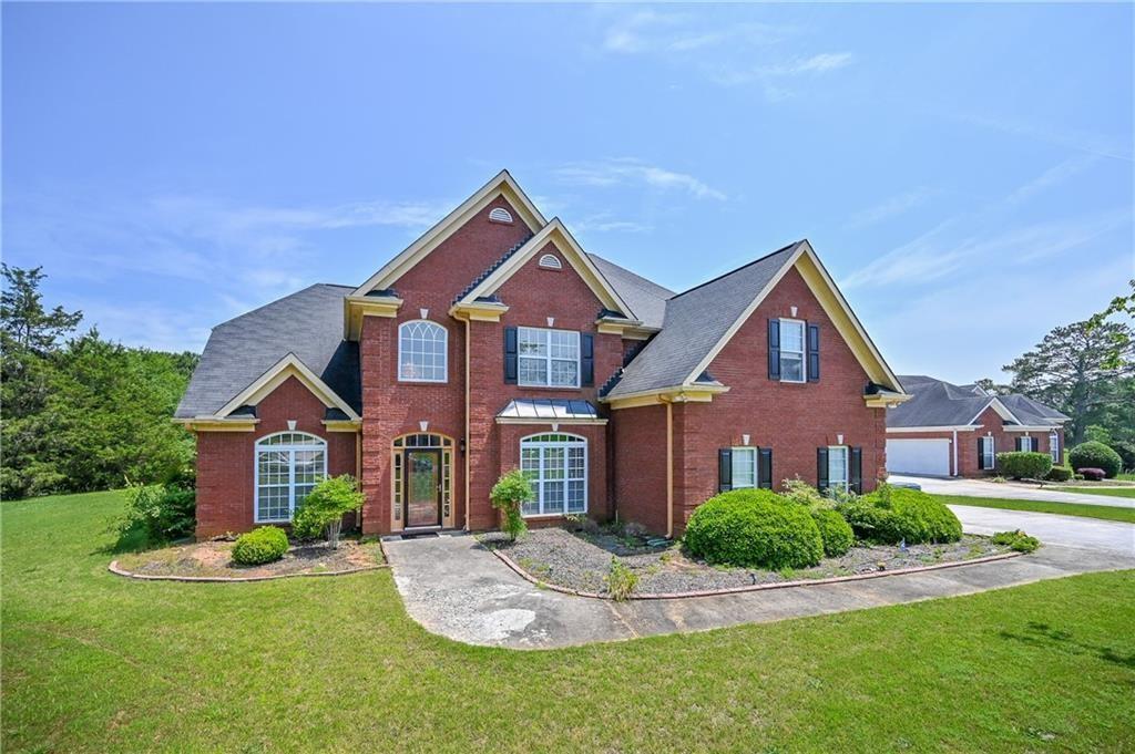 2560 Oak Creek Lane