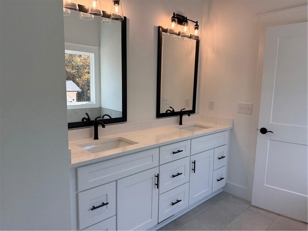 Hawks Crest - Residential