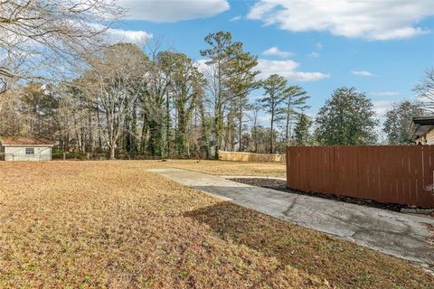 A home in Lithia Springs