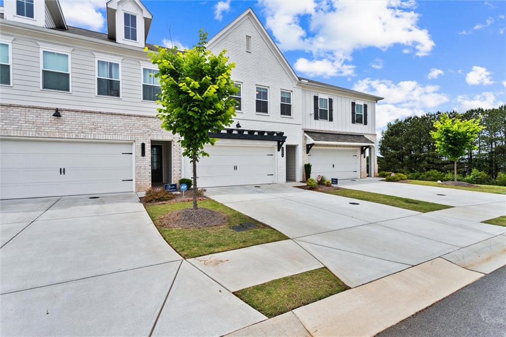 1124 Mornington Way