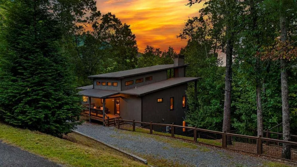 78 Deer Crest Road, Blue Ridge, GA, 30513