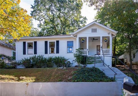Photo of 1769 Delaware Avenue NE, Atlanta, GA 30307 (MLS # 7665277)