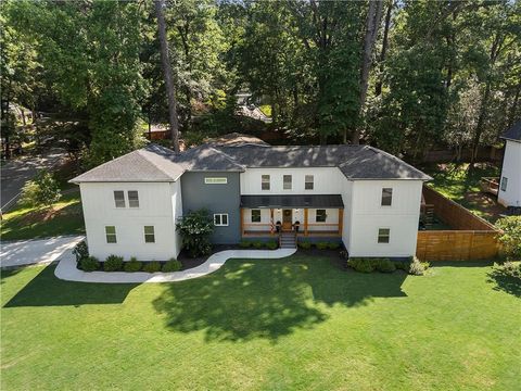 3899 Carlton Drive Chamblee GA 30341